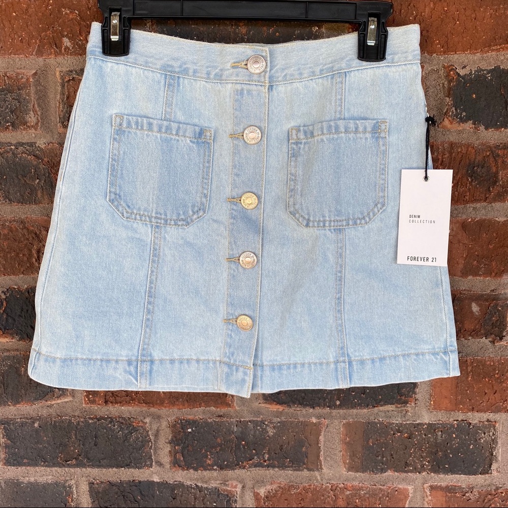 Forever 21 Denim Skirt XS